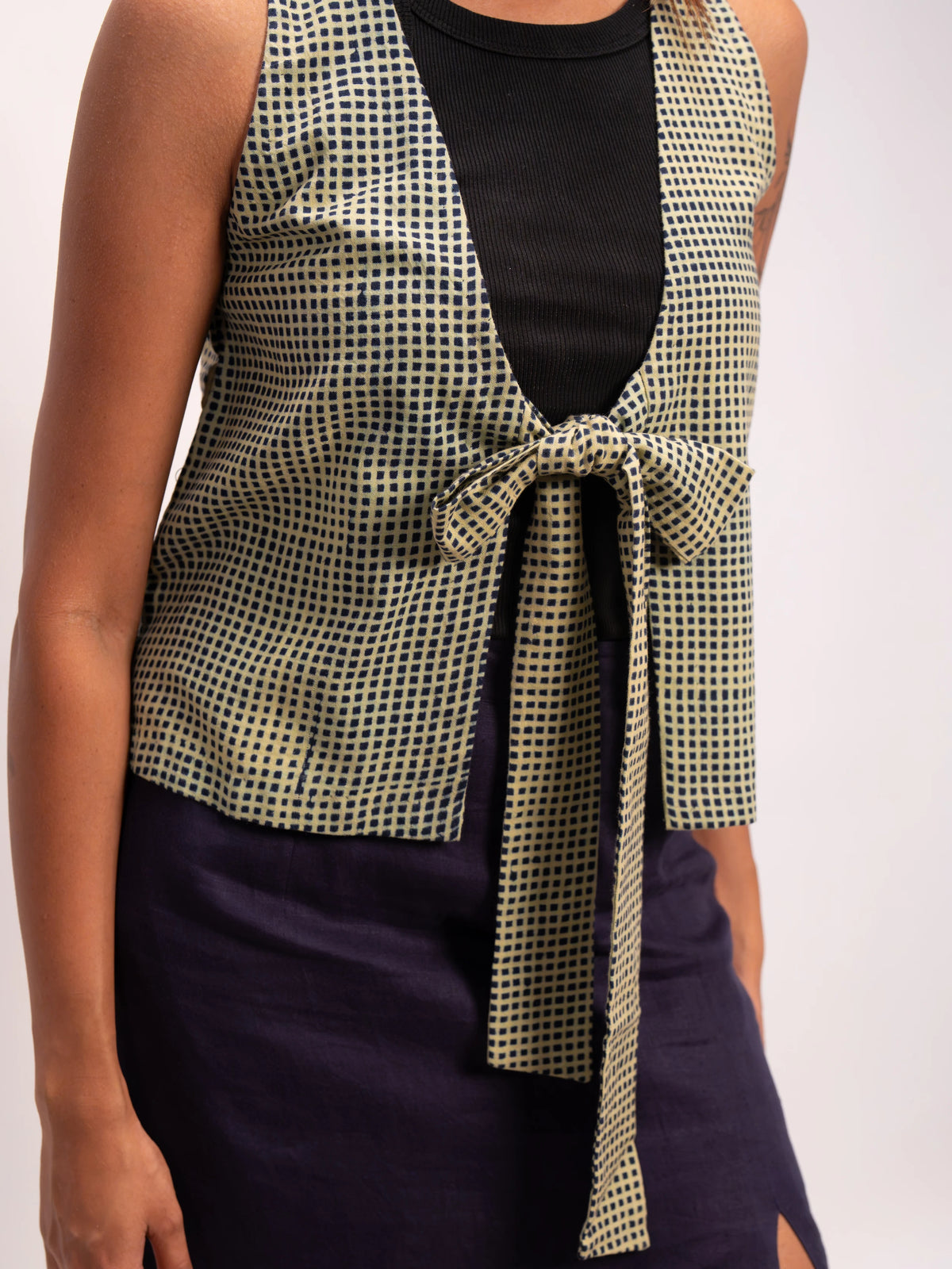 Trellis Back-tie Top